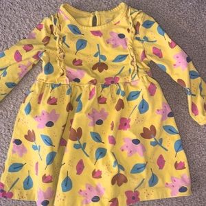 🌟Yellow dress🌟